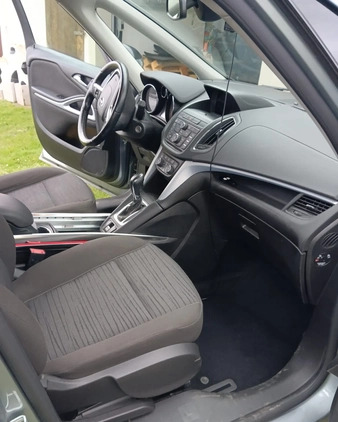Opel Zafira cena 39900 przebieg: 167000, rok produkcji 2014 z Drobin małe 172
